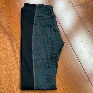 Gap and grey leggings size xs cotton